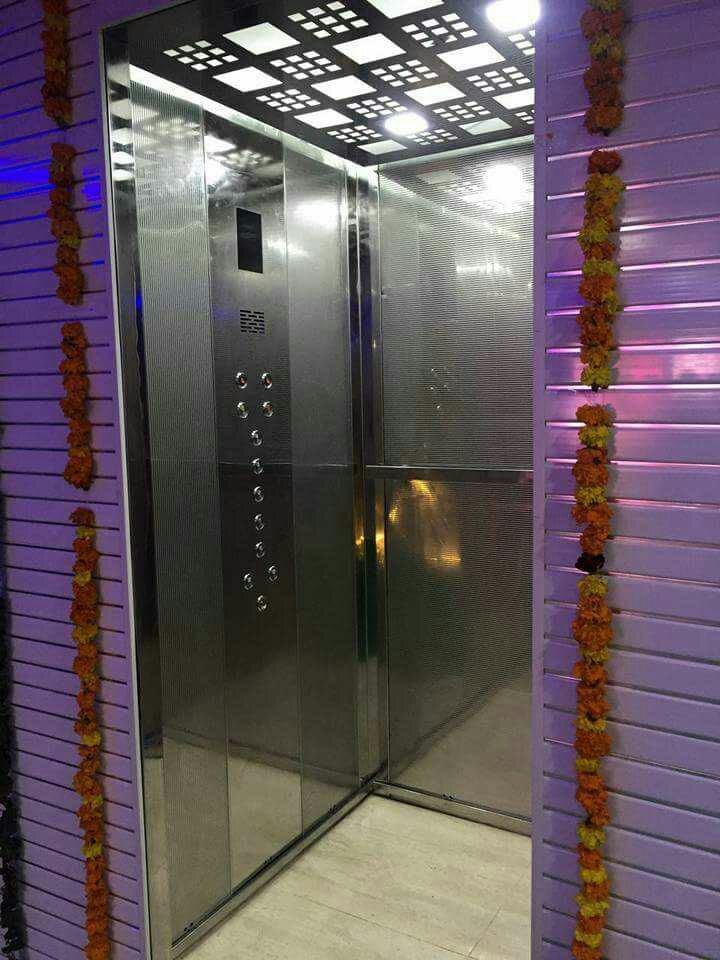 hotel mall lift designs